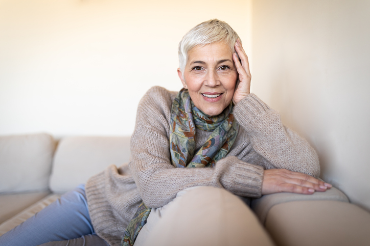 What's the Difference Between Dental Implants and Partial Dentures?