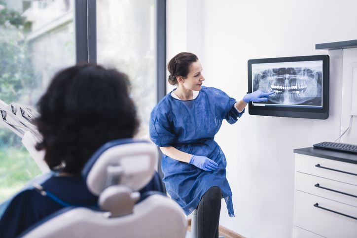 Root Canal Vs. Extraction: Which Is Right For Me?