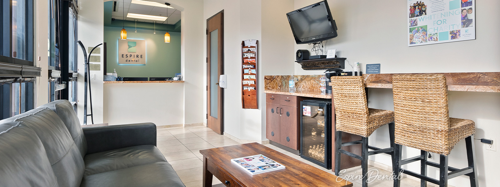 Comfortable and modern waiting are of the Espire Dental office in Erie Colorado
